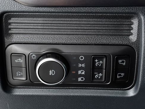 New 2026 Ford F350 Lariat w/ Black Appearance Package image 35