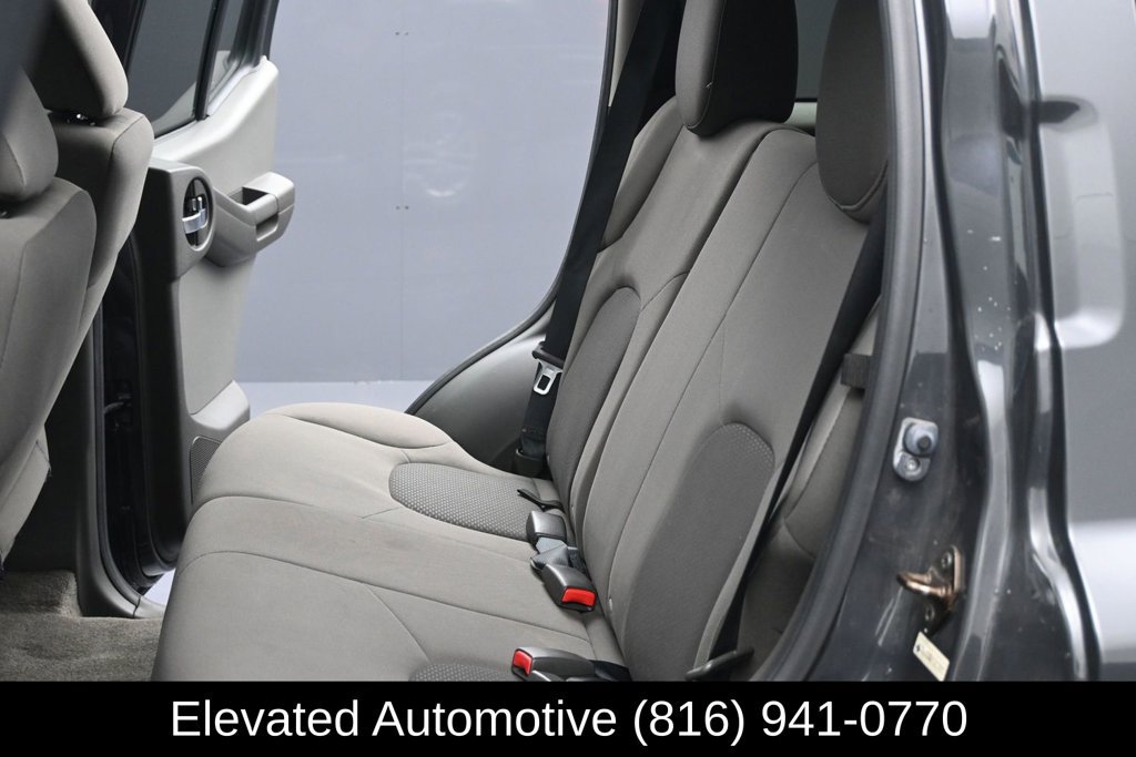 Used 2014 Nissan Xterra S w/ Value Package AWD/4WD image 15