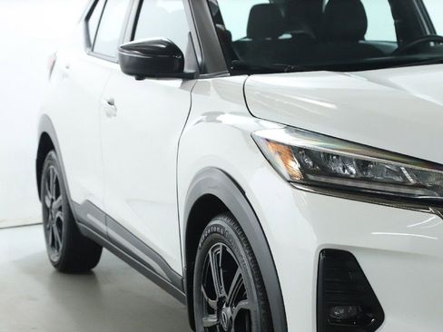 Certified 2023 Nissan Kicks SR image 10