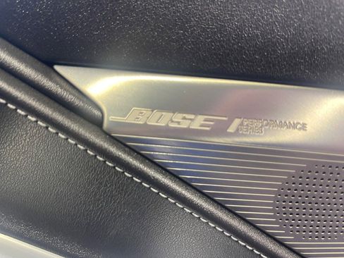Used 2026 Chevrolet Corvette Stingray Preferred Cpe w/ Z51 Performance Package RWD image 32
