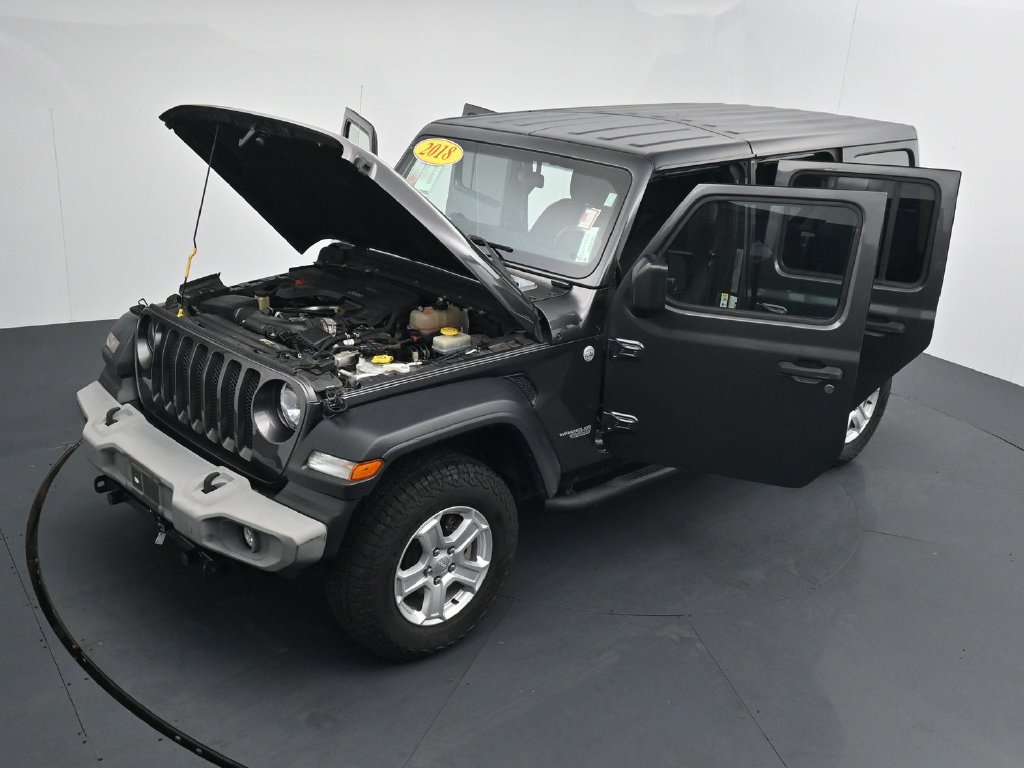 Used 2018 Jeep Wrangler Unlimited Sport S AWD/4WD image 37