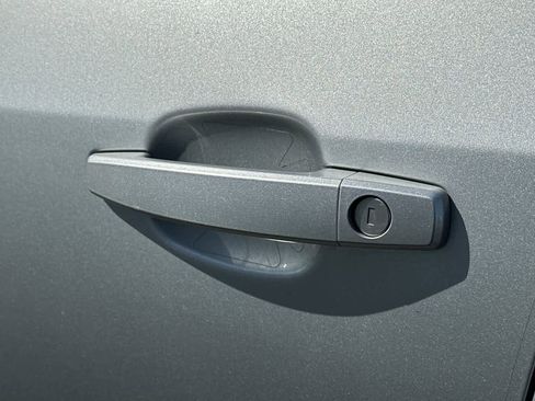 Used 2022 Chevrolet Trax LS w/ Tint and Cruise Package image 7