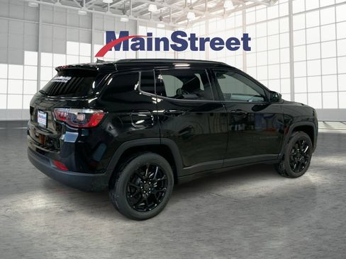 New 2026 Jeep Compass Latitude AWD/4WD image 5