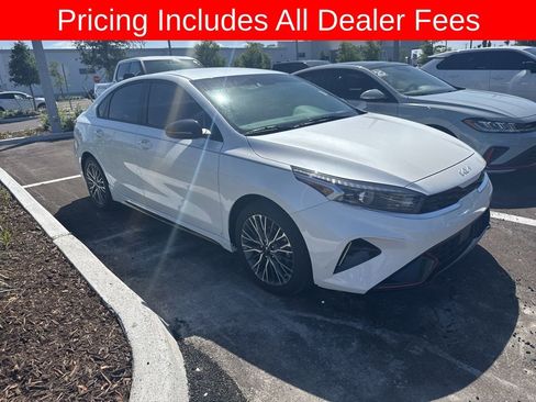 Used 2023 Kia Forte GT-Line w/ GT-Line Technology Package FWD image 3
