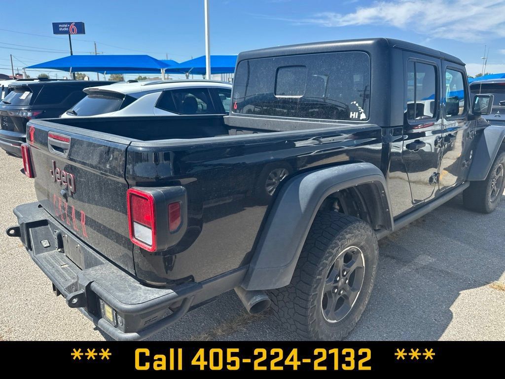 Used 2022 Jeep Gladiator Rubicon AWD/4WD image 9