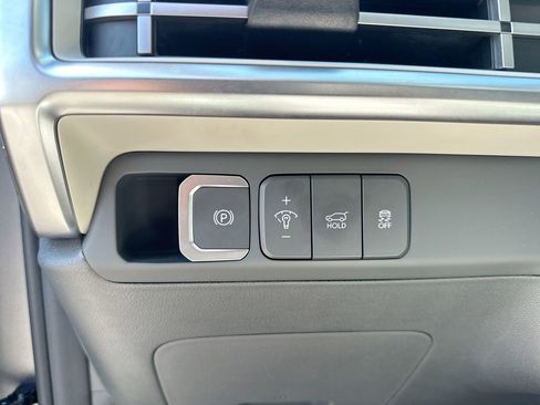 Used 2025 Hyundai Santa Fe SEL image 29