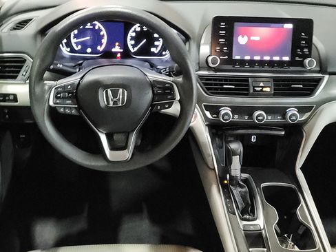 Used 2018 Honda Accord LX image 22