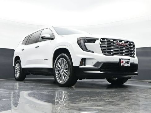 Used 2026 GMC Acadia Denali w/ Super Cruise Package AWD/4WD image 43