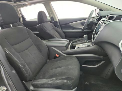 Used 2016 Nissan Murano SV w/ Premium Package image 23