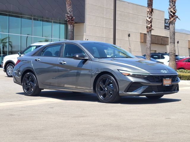 New 2026 Hyundai Elantra SEL Sport FWD image 33
