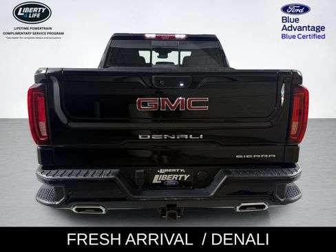 Used 2023 GMC Sierra 1500 Denali w/ Technology Package AWD/4WD image 4