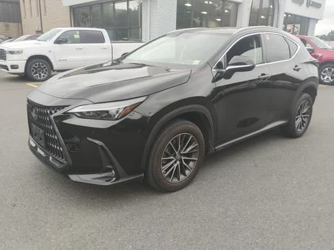 Used 2022 Lexus NX 350 AWD image 3