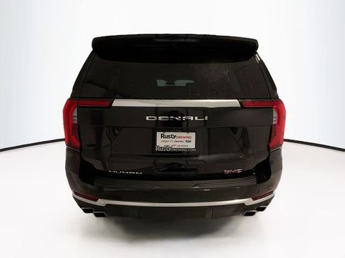 Used 2025 GMC Yukon XL Denali image 6