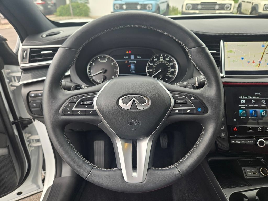Used 2025 INFINITI QX50 Sport AWD/4WD image 25