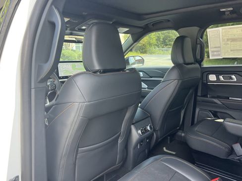 New 2026 Ford Explorer Tremor w/ Tremor Ultimate Package AWD/4WD image 18