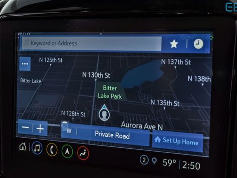 Used 2023 Chevrolet Traverse Premier image 27