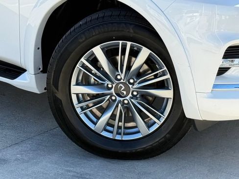 Used 2022 INFINITI QX80 Luxe w/ Cargo Package RWD image 2