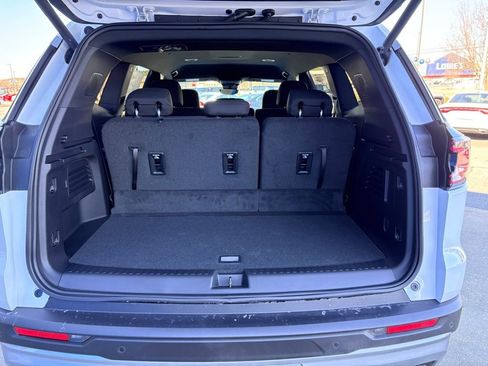 New 2026 GMC Acadia Elevation FWD image 6
