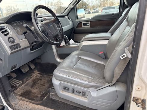 Used 2013 Ford F150 Lariat w/ Lariat Chrome Pkg image 32