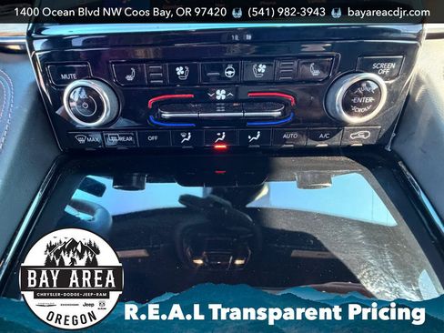 Used 2024 Jeep Grand Cherokee L Summit AWD/4WD image 27