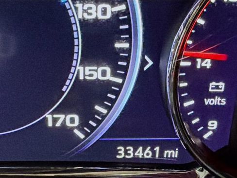 Certified 2023 GMC Acadia Denali w/ Denali Ultimate Package image 11