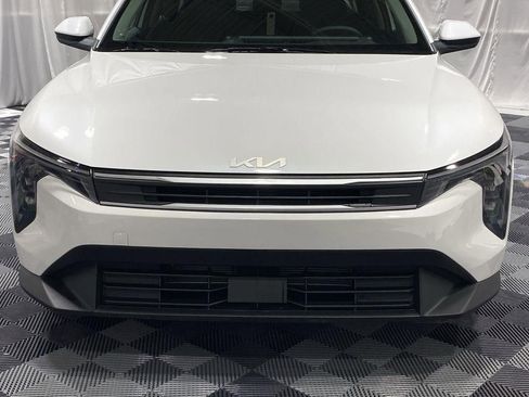 New 2026 Kia K4 LXS image 28