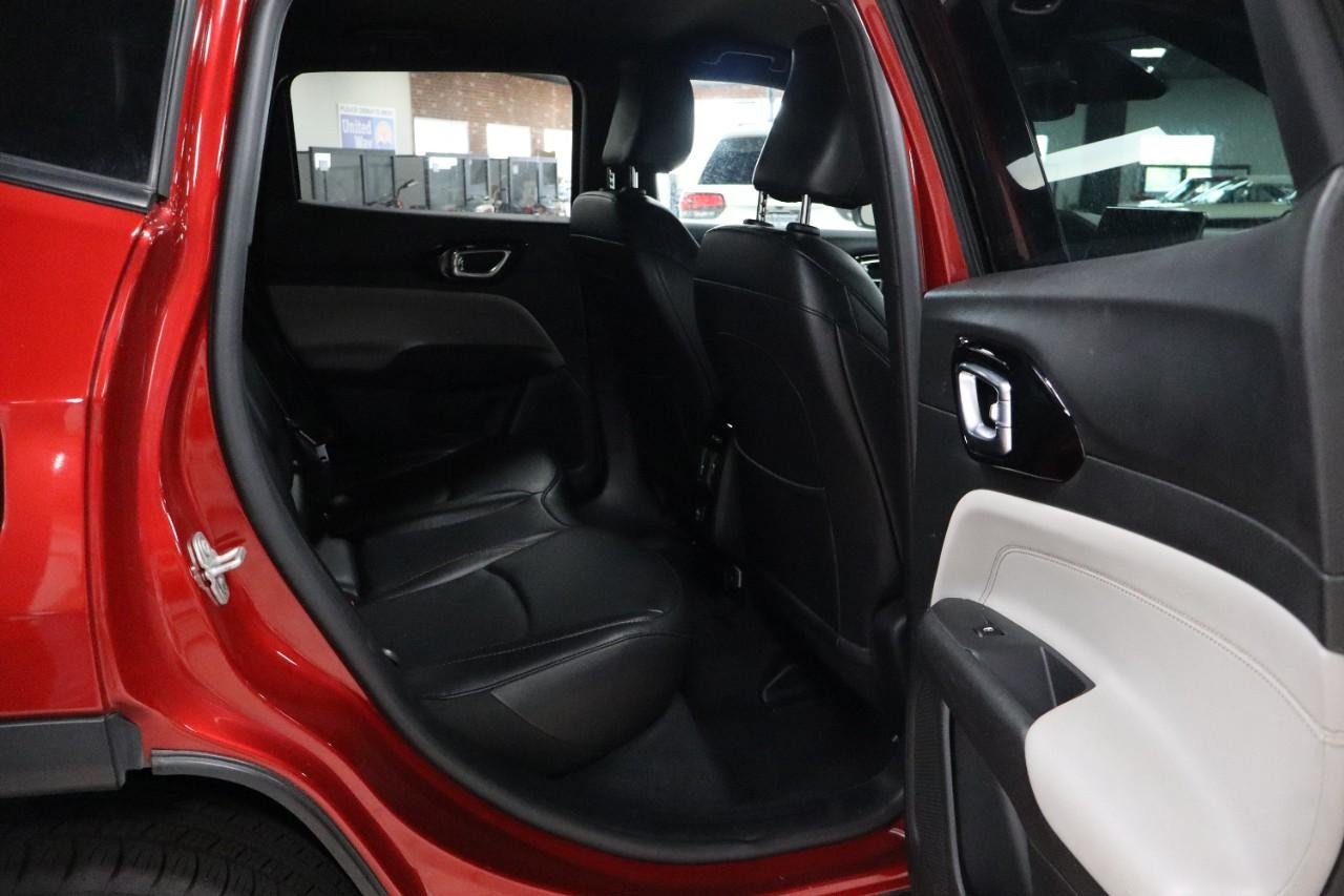 Used 2024 Jeep Compass Limited AWD/4WD image 25