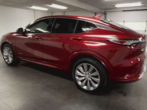 Certified 2024 Buick Envista Avenir image 6