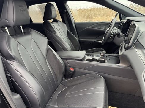 Used 2023 Lexus RX 500h F Sport image 23