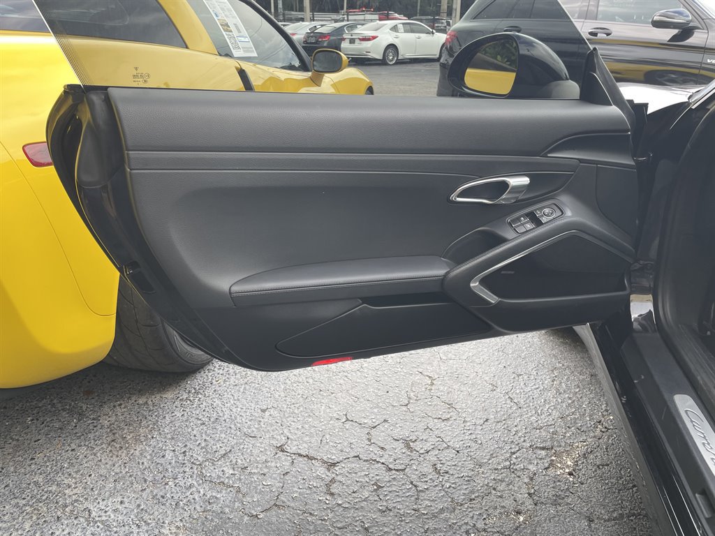 Used 2014 Porsche 911 Carrera image 30