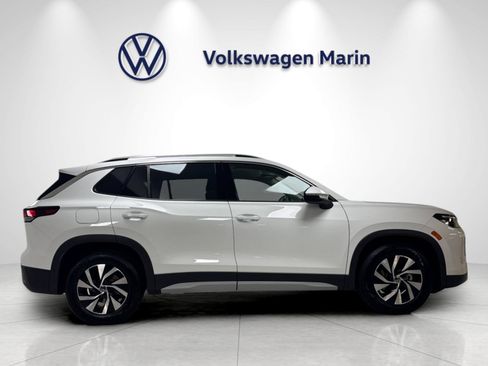 New 2026 Volkswagen Tiguan S FWD image 6