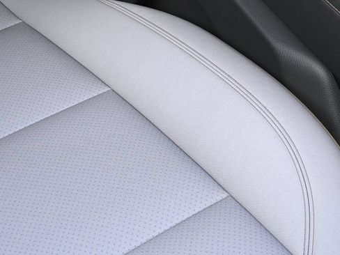 New 2026 Chevrolet Traverse High Country w/ LPO, Floor Liner Package AWD/4WD image 21