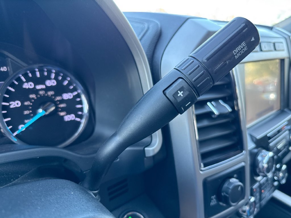 Used 2020 Ford F250 Lariat w/ Tremor Off-Road Package AWD/4WD image 17