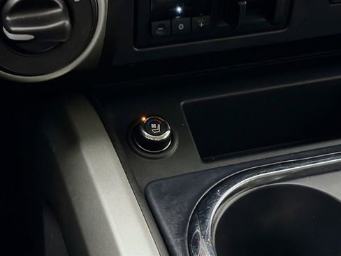 Used 2019 Nissan Titan PRO-4X w/ Pro-4x Convenience Package image 23