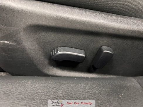 Used 2025 Nissan Altima 2.5 SV FWD image 29