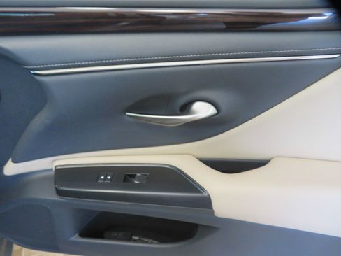 Used 2021 Lexus ES 350 w/ Premium Package FWD image 24