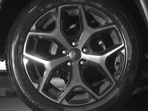 Used 2025 Jeep Compass Limited image 15