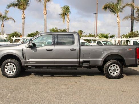 Used 2023 Ford F250 XLT image 5