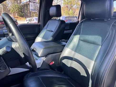 Used 2017 Ford F150 Lariat w/ Equipment Group 502A Luxury image 27