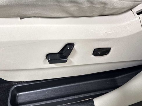 Used 2011 Dodge Grand Caravan Mainstreet w/ PWR Convenience Group image 14