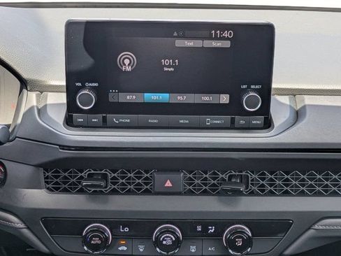 Certified 2025 Honda Accord LX image 17