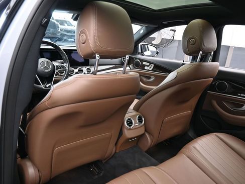 Used 2021 Mercedes-Benz E 450 4MATIC Sedan image 32