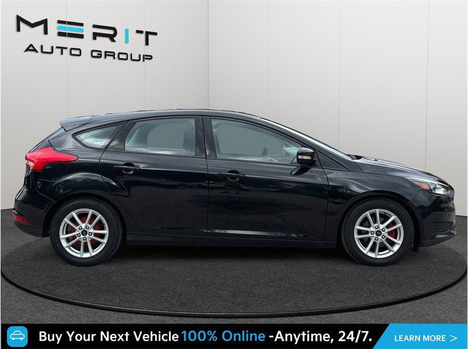 Used 2015 Ford Focus SE FWD image 10