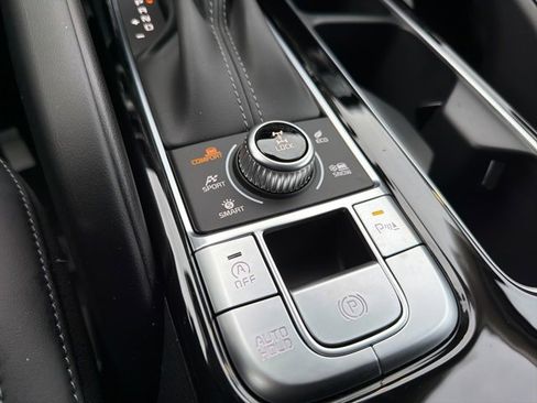 New 2025 Kia Telluride S image 19