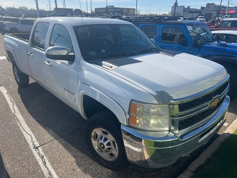 Used 2013 Chevrolet Silverado 2500 LT RWD image 2