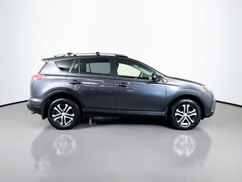 Used 2017 Toyota RAV4 LE w/ Carpet Mat Package AWD/4WD image 9