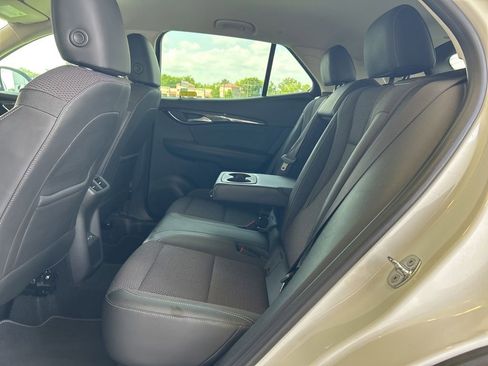 Used 2021 Buick Envision Preferred FWD image 9