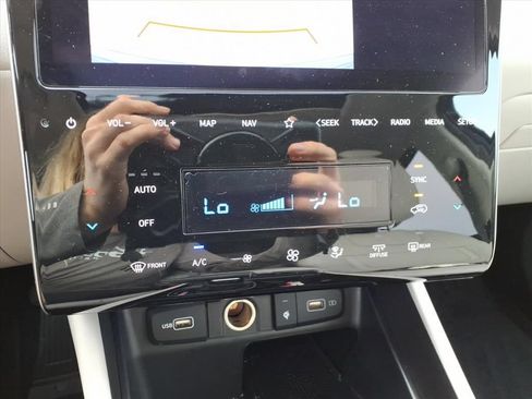Used 2024 Hyundai Tucson SEL w/ Convenience Package FWD image 17