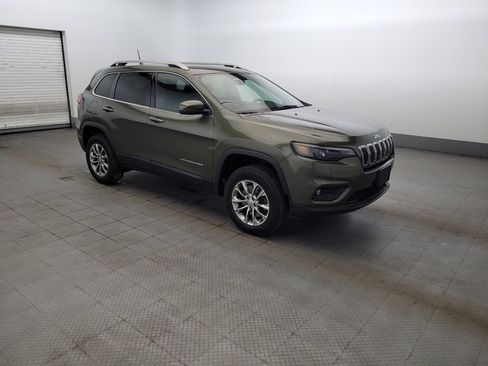 Used 2019 Jeep Cherokee Latitude Plus AWD/4WD image 11