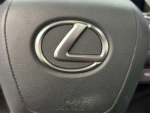 Used 2024 Lexus GX 550 image 27